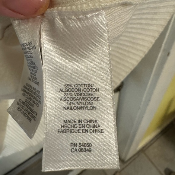 Anne Klein White Gold Button Down Patch Pocket Cardigan• Small - Picture 7 of 8